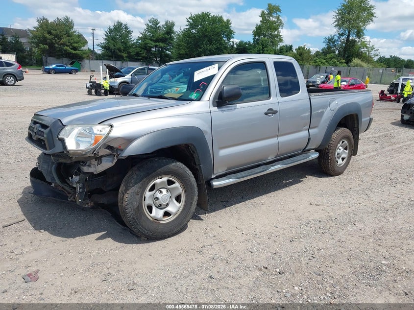 2014 Toyota Tacoma VIN 5TFUU4EN3EX109293 IAAI salvage auction — FRONT END, Salvage Title, sold $4,300 on 2026-08-01 (photo 2)