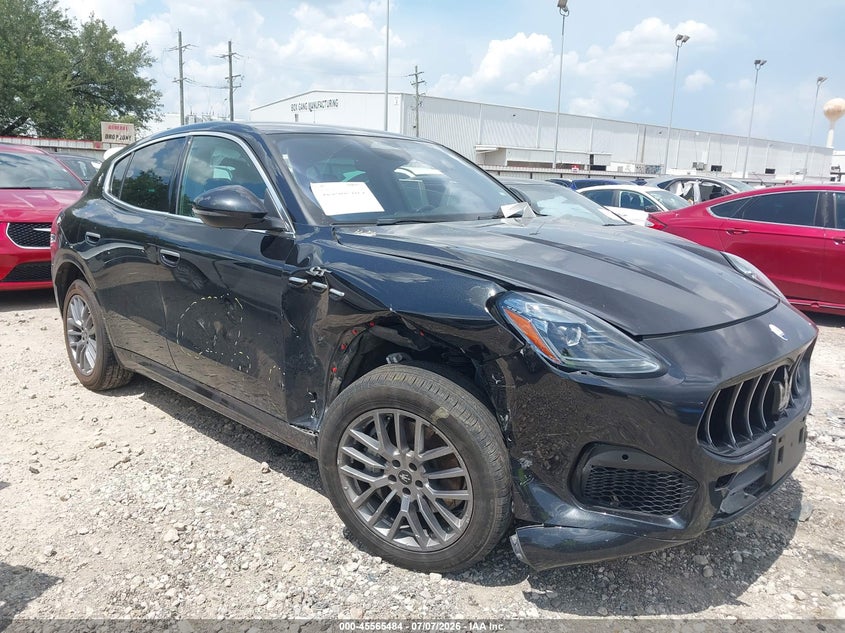 2024 Maserati Grecale VIN ZN6PMDAA0R7449523 IAAI salvage auction — RIGHT FRONT, Enterprise Vehicles Clear Only (Oklahoma), sold $17,950 on 2026-07-09 (photo 1)