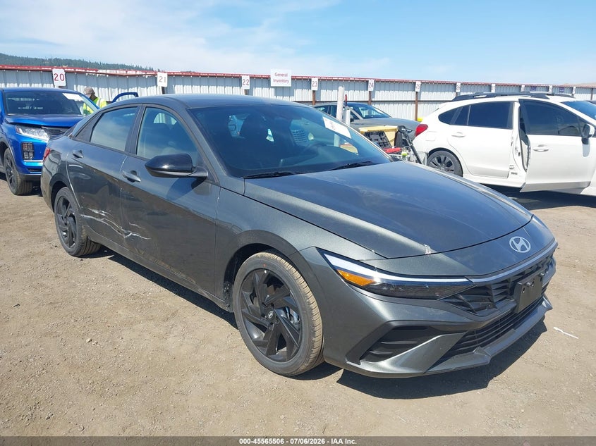 2026 Hyundai Elantra VIN KMHLM4DG5TU233865 IAAI salvage auction — SIDE, Salvage Title, sold $9,900 on 2026-07-18 (photo 1)