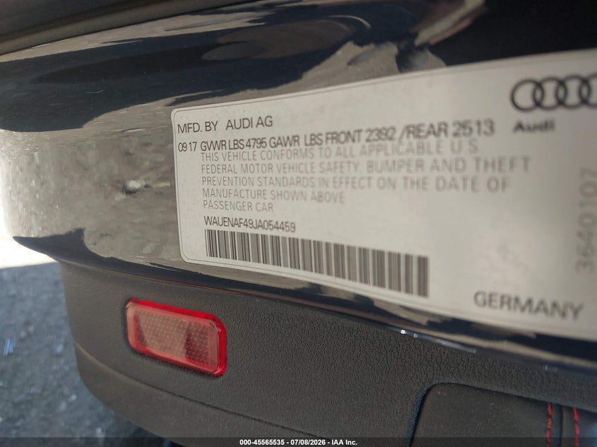 2018 Audi A4 VIN WAUENAF49JA054459 IAAI salvage auction — RIGHT SIDE, Salvage Title, sold $25 on 2026-07-28 (photo 9)