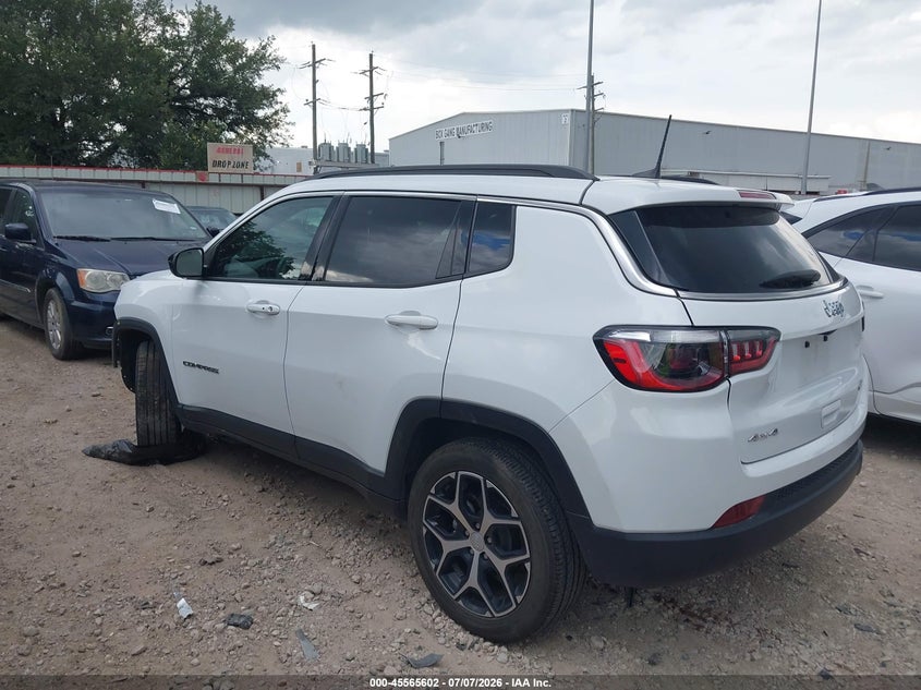 2024 Jeep Compass VIN 3C4NJDBN5RT605750 IAAI salvage auction — FRONT END, Enterprise Vehicles Clear Only (Ohio), sold $7,000 on 2026-07-30 (photo 3)