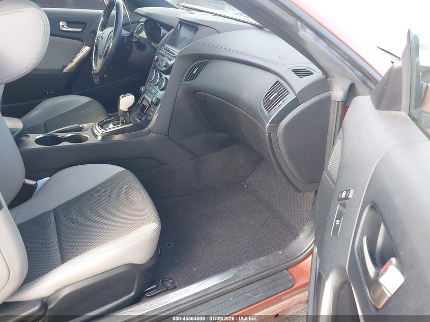 2013 Hyundai Genesis VIN KMHHT6KD6DU082100 IAAI salvage auction — FRONT END, Salvage Title, sold $25 on 2026-07-21 (photo 5)