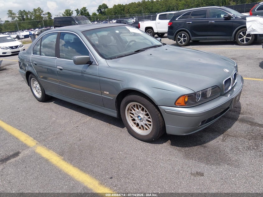 2002 BMW 5 series VIN WBADT33422GF42476 IAAI salvage auction — NORMAL WEAR, Clear (South Carolina), sold $75 on 2026-07-22 (photo 1)