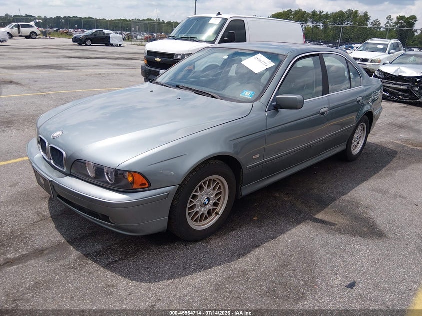 2002 BMW 5 series VIN WBADT33422GF42476 IAAI salvage auction — NORMAL WEAR, Clear (South Carolina), sold $75 on 2026-07-22 (photo 2)