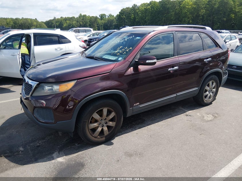 2012 Kia Sorento VIN 5XYKTDA25CG226797 IAAI salvage auction — NORMAL WEAR, Clear (North Carolina), sold $875 on 2026-07-29 (photo 2)
