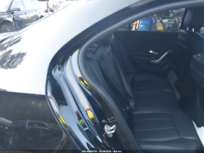 2019 Mercedes-benz A-klasse VIN WDD3G4EB5KW003119 IAAI salvage auction — LEFT SIDE, Salvage Title, sold $6,375 on 2026-07-28 (photo 8)