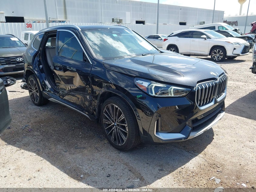 2025 BMW X1 VIN WBX73EF01S5149374 — IAAI salvage auction photo