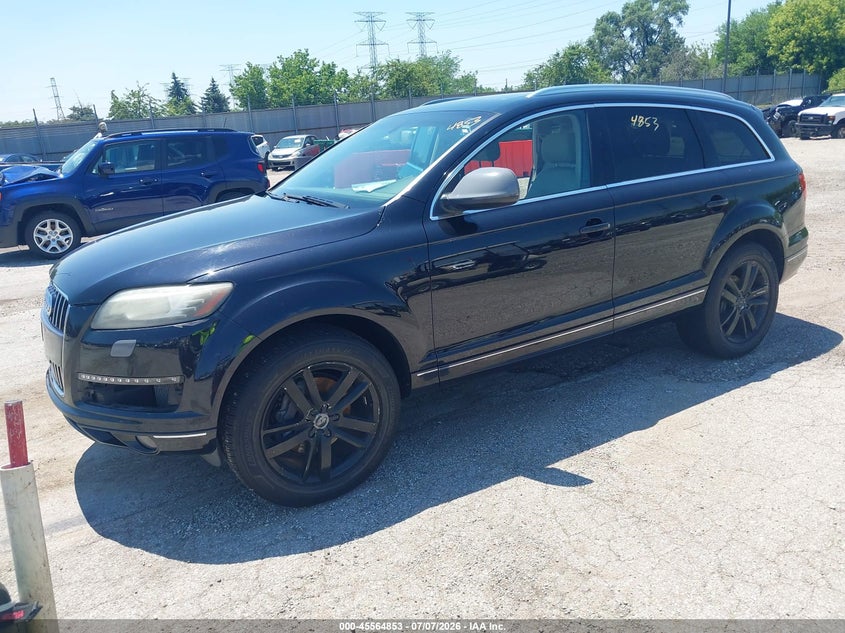 2013 Audi Q7 VIN WA1VMAFE2DD015028 IAAI salvage auction — NORMAL WEAR, Clear (Illinois), sold $700 on 2026-07-29 (photo 2)
