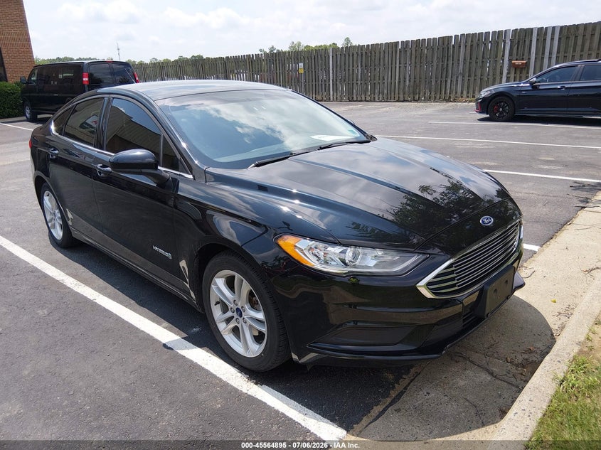 2018 Ford Fusion VIN 3FA6P0UU5JR126185 IAAI salvage auction — NORMAL WEAR, SF97 (Virginia), sold $11,050 on 2026-07-22 (photo 1)
