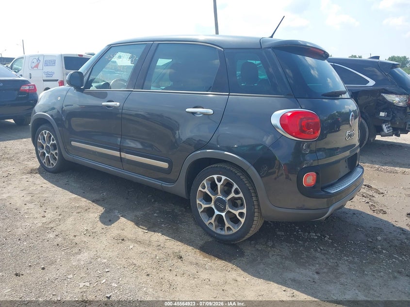 2014 Fiat 500l VIN ZFBCFADH1EZ022564 IAAI salvage auction — SIDE, Clear (Michigan), sold $750 on 2026-08-16 (photo 3)