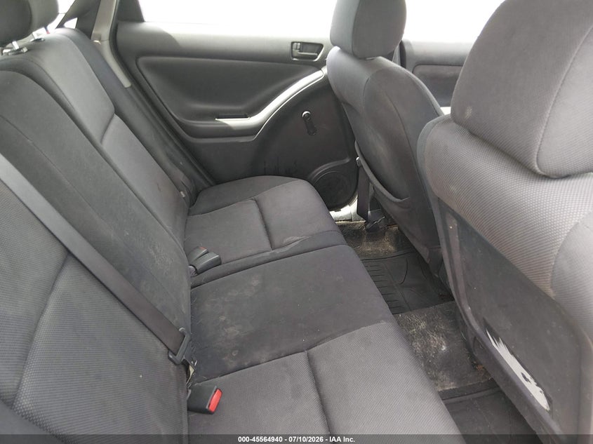 2004 Pontiac Vibe VIN 5Y2SL62834Z444805 IAAI salvage auction — NORMAL WEAR, Clear (Illinois), sold $925 on 2026-07-29 (photo 8)