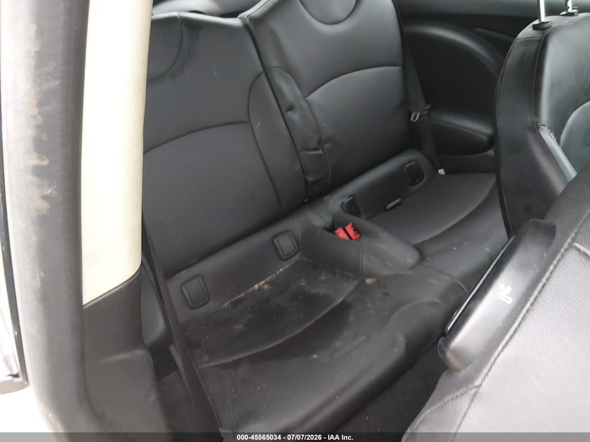 2013 Mini Hardtop VIN WMWSV3C55DT395989 IAAI salvage auction — NORMAL WEAR, Salvage Rebuilt (North Carolina), sold $275 on 2026-07-09 (photo 8)