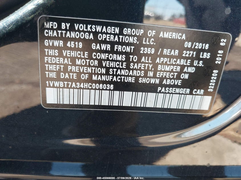 2017 Volkswagen Passat VIN 1VWBT7A34HC006036 IAAI salvage auction — NORMAL WEAR, Salvage Title, sold $1,000 on 2026-07-22 (photo 9)