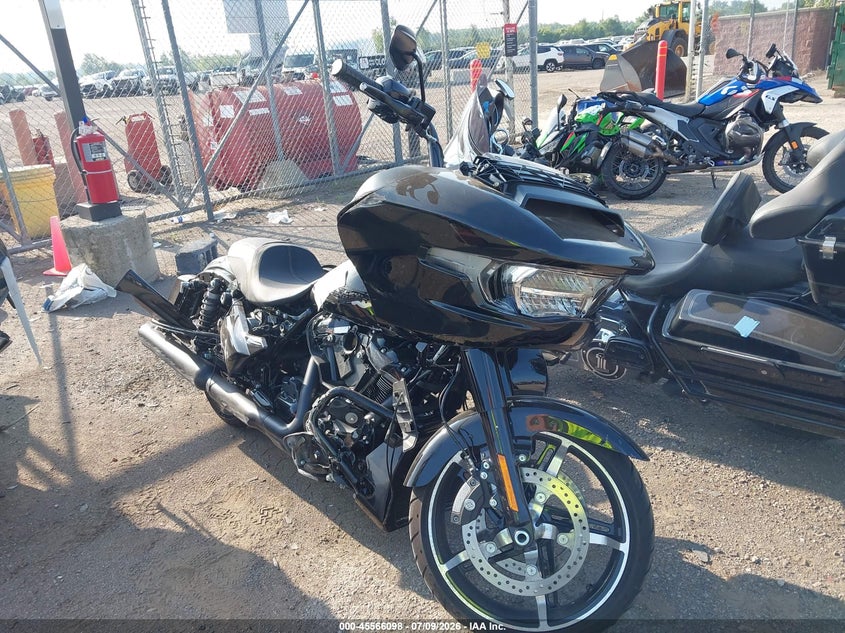 2024 Harley-davidson Road glide VIN 1HD1KH71XRB663698 — IAAI salvage auction photo