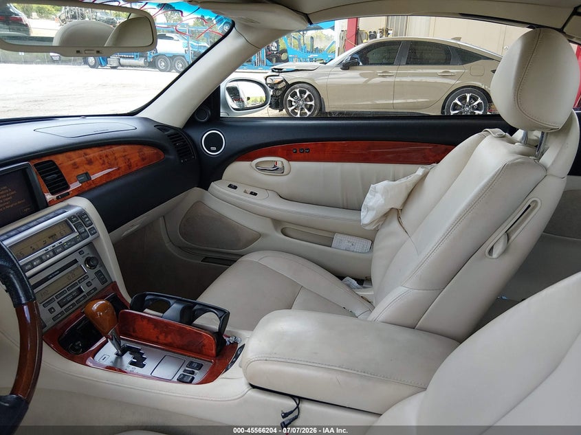 2006 Lexus Sc 430 VIN JTHFN48Y269005894 IAAI salvage auction — SIDE, Rebuildable (Florida), sold $825 on 2026-07-28 (photo 5)
