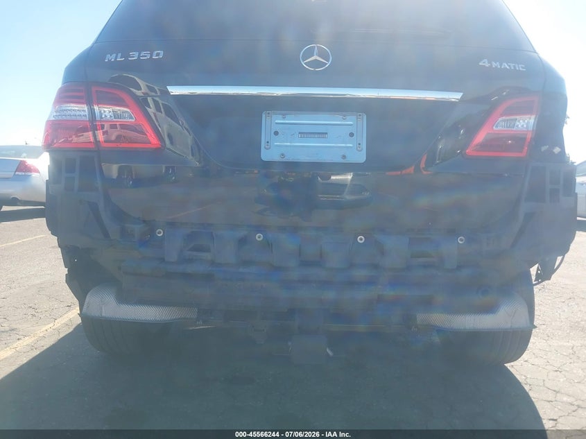 2012 Mercedes-benz M-klasse VIN 4JGDA5HB3CA001560 IAAI salvage auction — REAR END, Salvage Title, sold $2,150 on 2026-07-17 (photo 6)