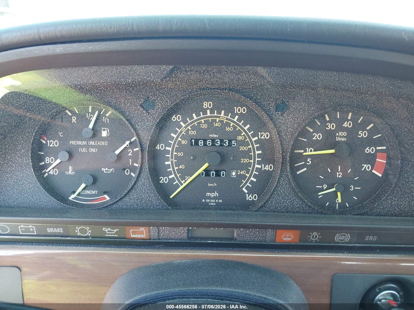 1990 Mercedes-benz 300 VIN WDBCA24D6LA505881 IAAI salvage auction — NORMAL WEAR, Clear - Dealer Only (California), sold $2,625 on 2026-07-15 (photo 7)