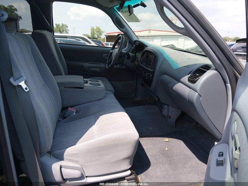 2002 Toyota Tundra VIN 5TBRT341X2S307641 IAAI salvage auction — RIGHT FRONT, Salvage (Ohio), sold $1,500 on 2026-07-29 (photo 5)