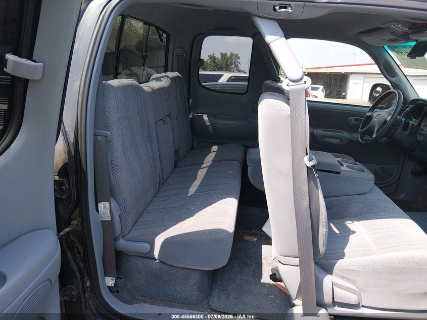 2002 Toyota Tundra VIN 5TBRT341X2S307641 IAAI salvage auction — RIGHT FRONT, Salvage (Ohio), sold $1,500 on 2026-07-29 (photo 8)