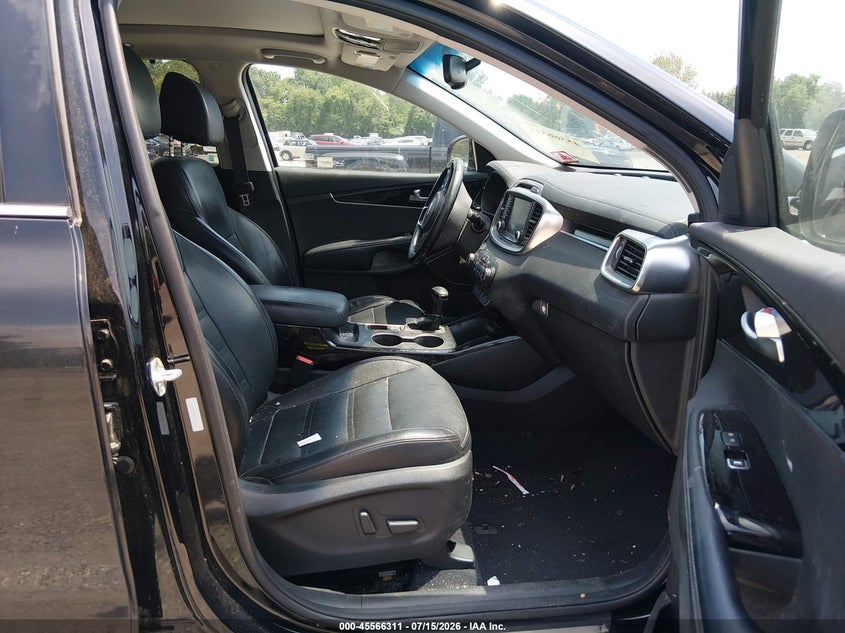 2017 Kia Sorento VIN 5XYPKDA53HG319666 IAAI salvage auction — NORMAL WEAR, Clear (New Jersey), sold $2,250 on 2026-07-28 (photo 5)