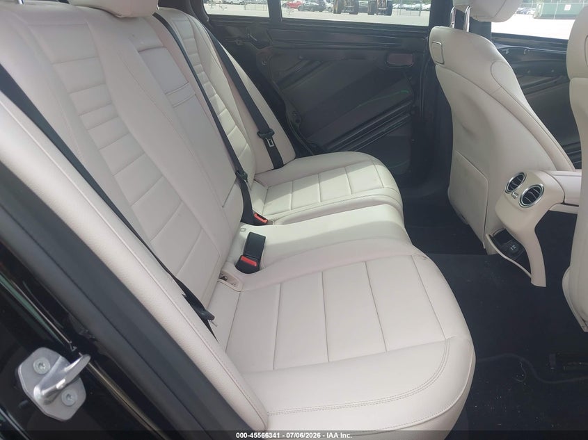 2018 Mercedes-benz E-klasse VIN WDDZF4JB0JA379127 IAAI salvage auction — FRONT END, Salvage Title, sold $9,700 on 2026-07-29 (photo 8)