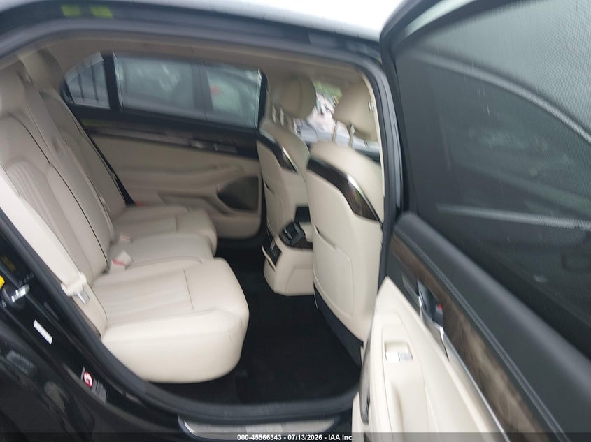 2017 Genesis G90 VIN KMHG34JA8HU025930 IAAI salvage auction — SIDE, Salvage (North Carolina), sold $5,900 on 2026-07-23 (photo 8)