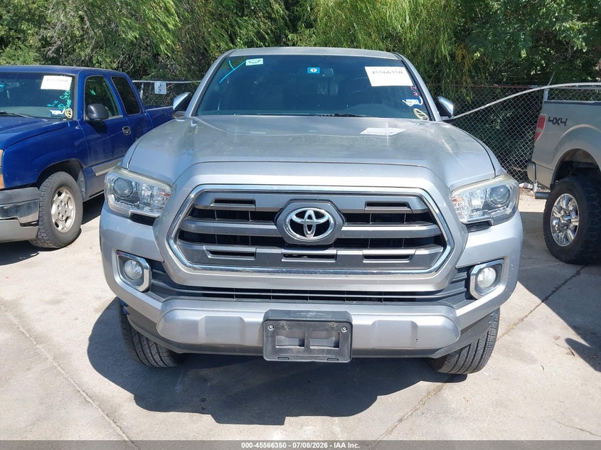 2017 Toyota Tacoma VIN 5TFEZ5CN7HX045245 IAAI salvage auction — NORMAL WEAR, Original (Texas), sold $17,800 on 2026-07-29 (photo 6)