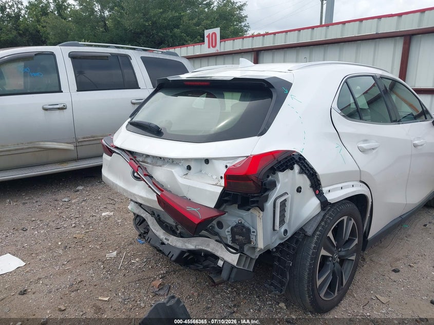 2022 Lexus Ux VIN JTHP3JBH3N2049816 IAAI salvage auction — REAR END, Wait Title, sold $9,600 on 2026-09-03 (photo 6)