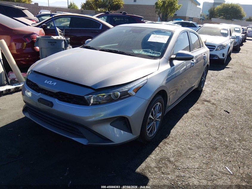 2022 Kia Forte VIN 3KPF24AD5NE468401 IAAI salvage auction — REAR END, Salvage Title, sold $2,650 on 2026-07-31 (photo 2)