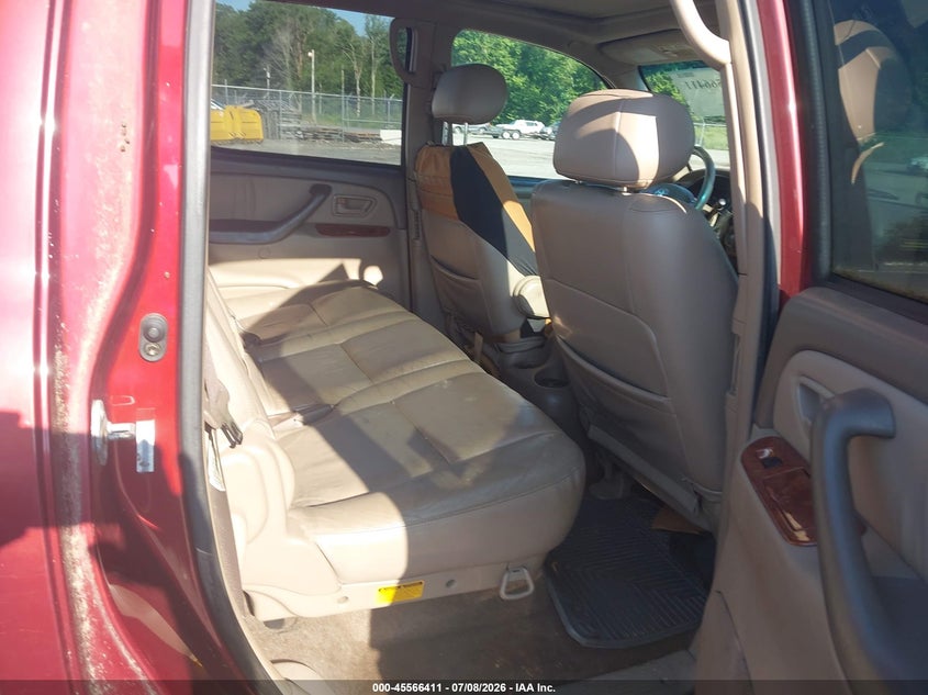 2004 Toyota Tundra VIN 5TBDT48144S435788 IAAI salvage auction — NORMAL WEAR, Clear (Massachusetts), sold $2,850 on 2026-07-31 (photo 8)