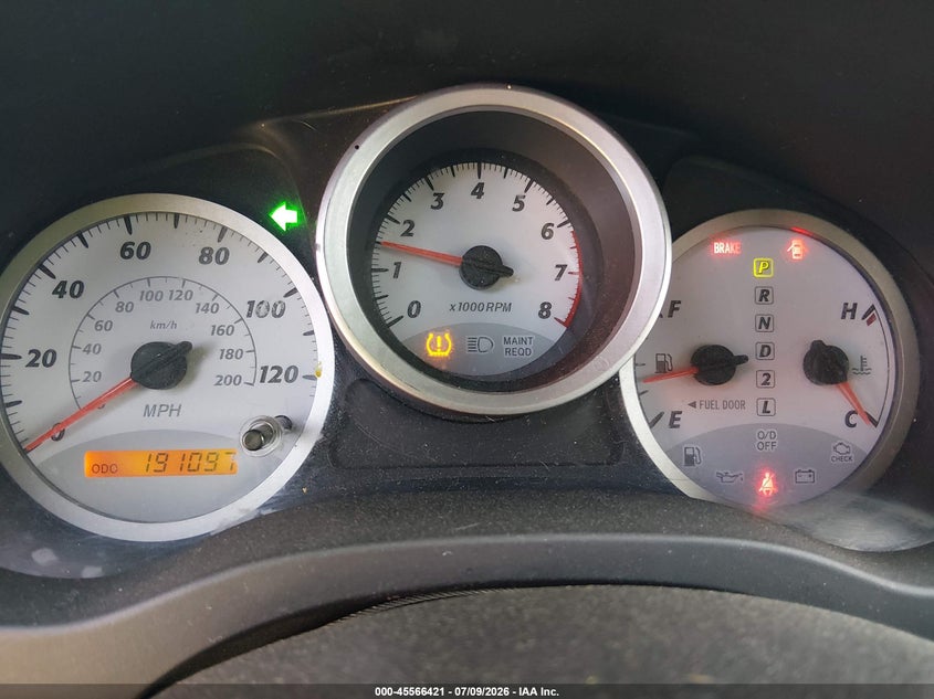 2005 Toyota Rav4 VIN JTEHD20V450044214 IAAI salvage auction — REAR END, Salvage (Nevada), sold $1,200 on 2026-07-24 (photo 7)