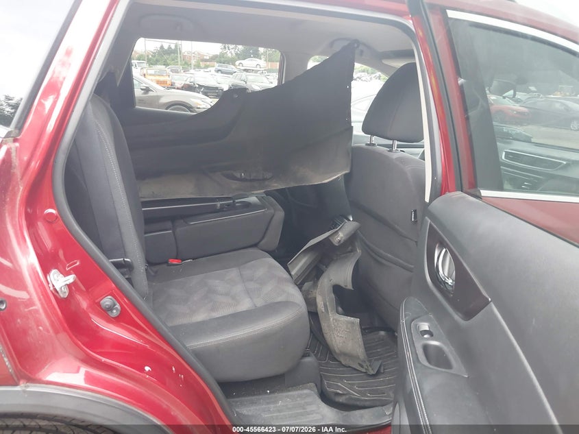 2016 Nissan Rogue VIN KNMAT2MV4GP628870 IAAI salvage auction — REAR END, Salvage (Pennsylvania), sold $25 on 2026-07-31 (photo 8)