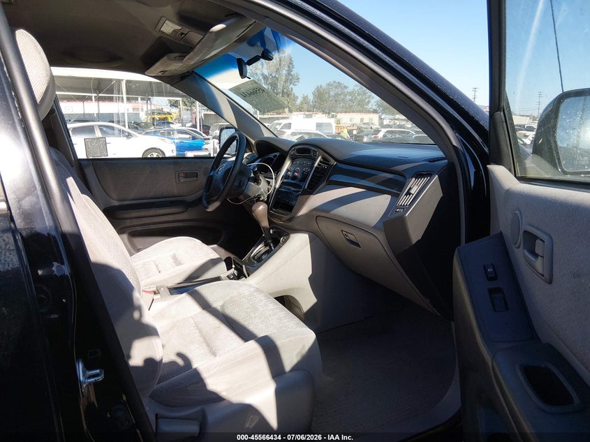 2003 Toyota Highlander VIN JTEGD21A730066874 IAAI salvage auction — NORMAL WEAR, Clear - Dealer Only (California), sold $200 on 2026-07-29 (photo 5)
