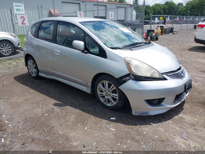 2011 Honda Fit VIN JHMGE8H53BC015719 IAAI salvage auction — FRONT END, Mv-907A (New York), sold $400 on 2026-07-28 (photo 1)