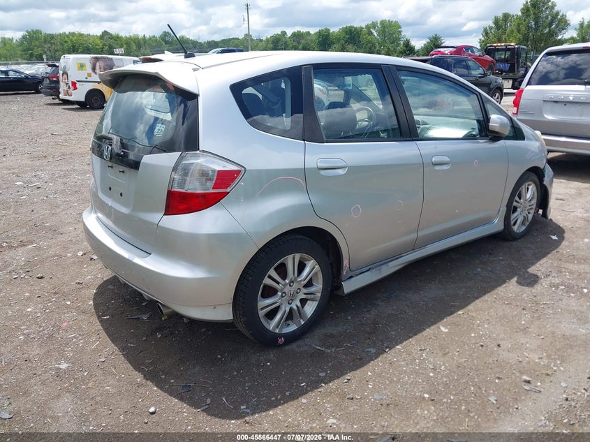 2011 Honda Fit VIN JHMGE8H53BC015719 IAAI salvage auction — FRONT END, Mv-907A (New York), sold $400 on 2026-07-28 (photo 4)