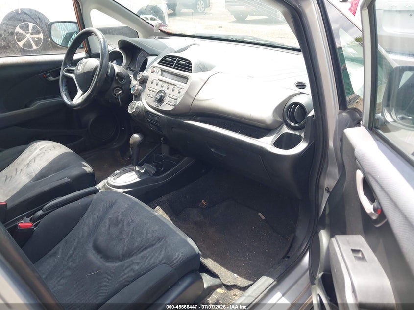 2011 Honda Fit VIN JHMGE8H53BC015719 IAAI salvage auction — FRONT END, Mv-907A (New York), sold $400 on 2026-07-28 (photo 5)