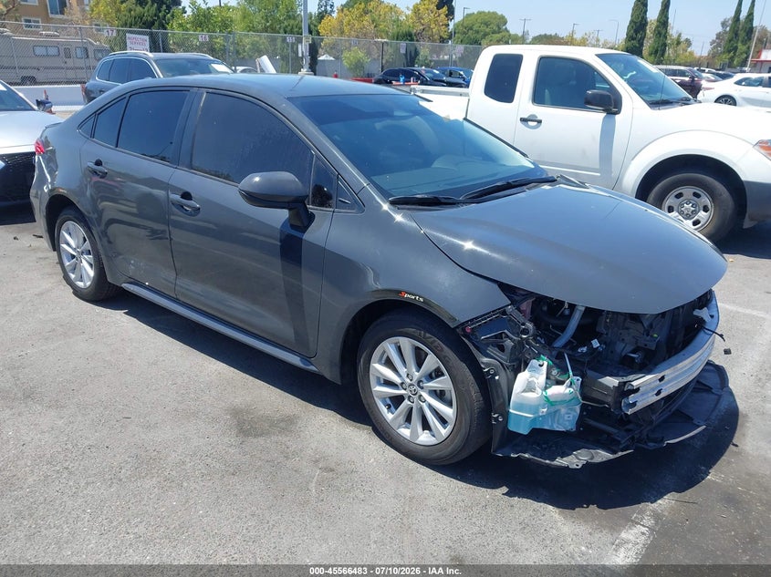 2025 Toyota Corolla VIN JTDBCMFE8S3099677 — IAAI salvage auction photo