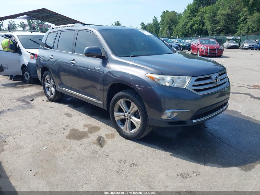 2013 Toyota Highlander VIN 5TDDK3EH5DS262238 IAAI salvage auction — NORMAL WEAR, Clear-Dealer Only (Kentucky), sold $5,900 on 2026-07-16 (photo 1)