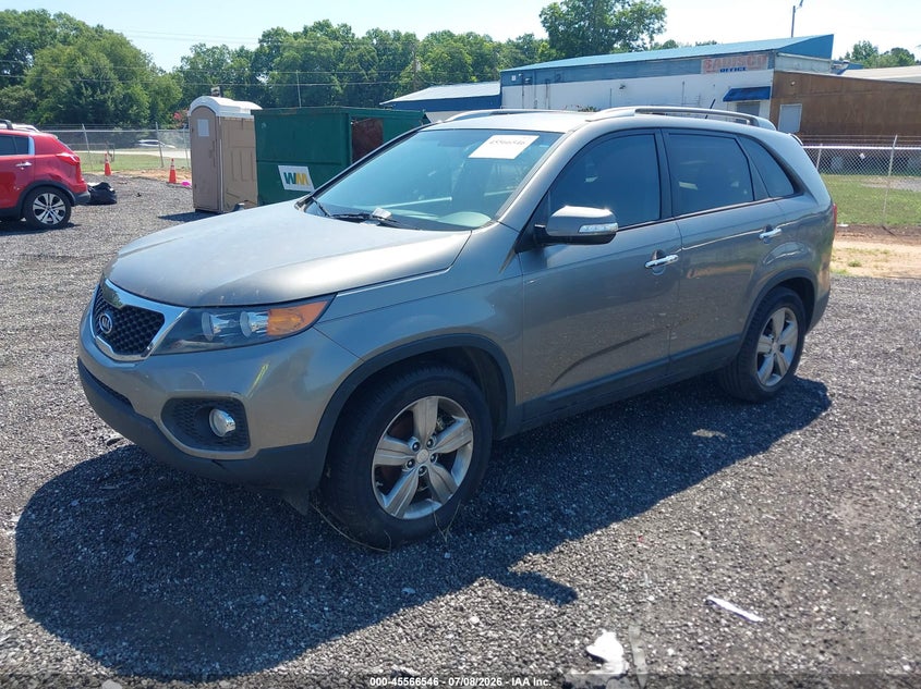 2013 Kia Sorento VIN 5XYKU3A6XDG385004 IAAI salvage auction — NORMAL WEAR, Clear (South Carolina), sold $800 on 2026-07-11 (photo 2)