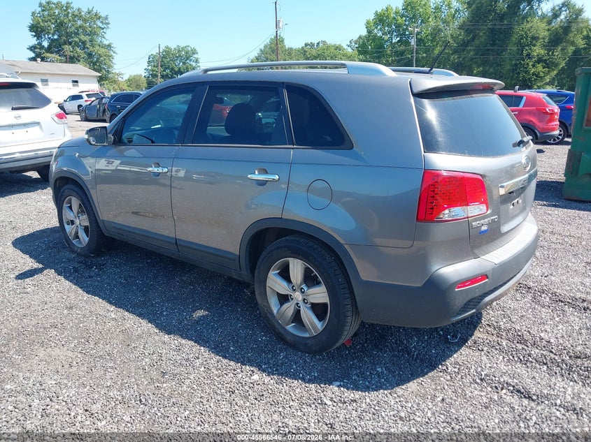 2013 Kia Sorento VIN 5XYKU3A6XDG385004 IAAI salvage auction — NORMAL WEAR, Clear (South Carolina), sold $800 on 2026-07-11 (photo 3)