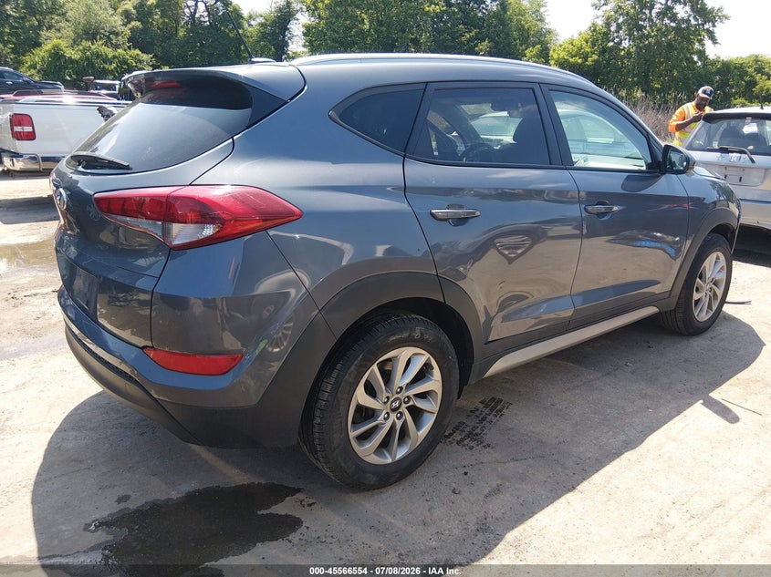 2017 Hyundai Tucson VIN KM8J33A49HU254031 IAAI salvage auction — UNKNOWN, Salvage Title, sold $2,350 on 2026-08-02 (photo 4)