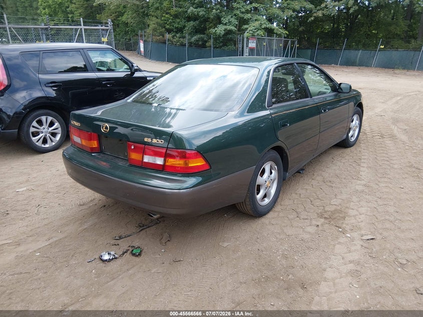 1999 Lexus Es 300 VIN JT8BF28G7X5053231 IAAI salvage auction — NORMAL WEAR, Clear (Virginia), sold $425 on 2026-07-23 (photo 4)