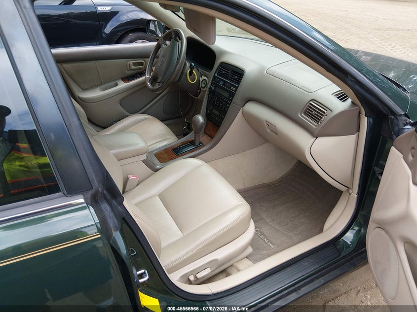 1999 Lexus Es 300 VIN JT8BF28G7X5053231 IAAI salvage auction — NORMAL WEAR, Clear (Virginia), sold $425 on 2026-07-23 (photo 5)