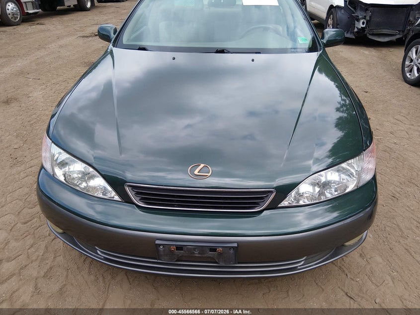 1999 Lexus Es 300 VIN JT8BF28G7X5053231 IAAI salvage auction — NORMAL WEAR, Clear (Virginia), sold $425 on 2026-07-23 (photo 6)