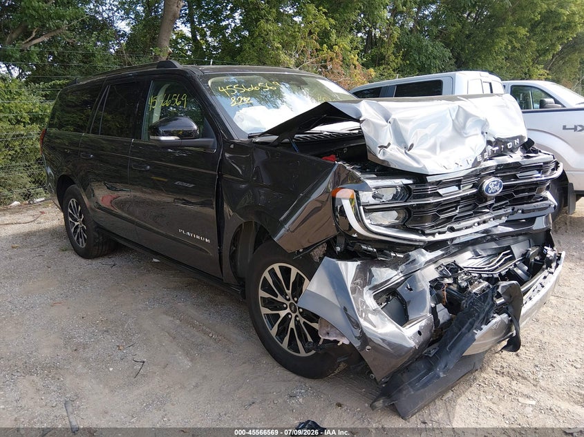 2025 Ford Expedition VIN 1FMJK1M82SEA53434 — IAAI salvage auction photo
