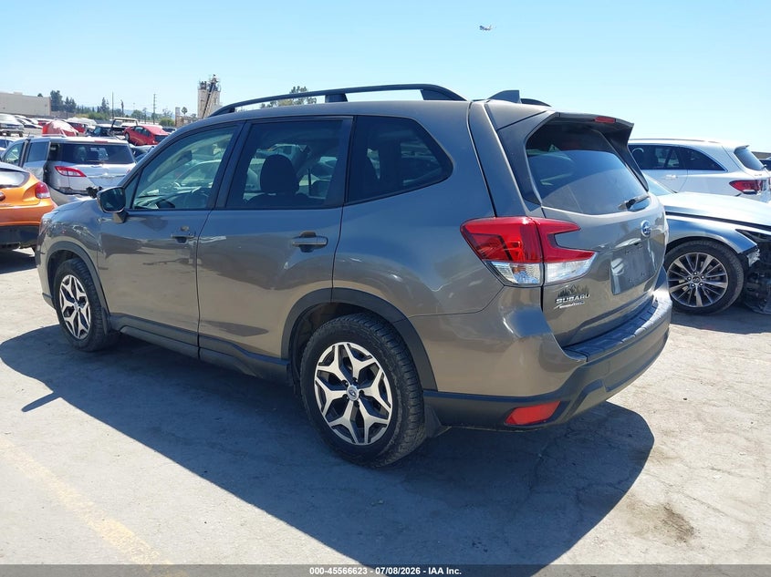 2020 Subaru Forester VIN JF2SKAJC2LH538093 IAAI salvage auction — REAR END, Salvage (California), sold $3,700 on 2026-07-29 (photo 3)