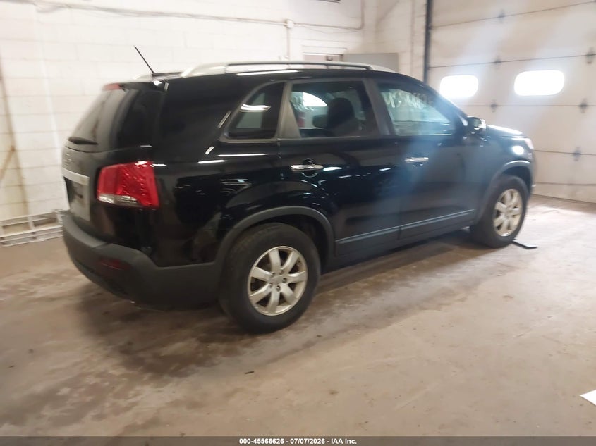 2012 Kia Sorento VIN 5XYKT3A63CG254109 IAAI salvage auction — REAR END, Parts Only Bos (Minnesota), sold $325 on 2026-07-22 (photo 4)