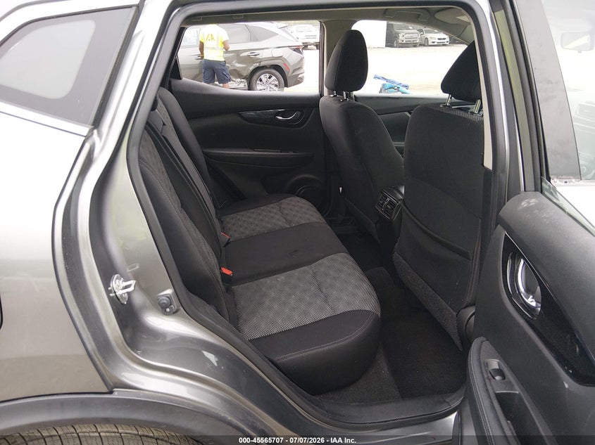 2019 Nissan Rogue VIN JN1BJ1CR3KW352868 IAAI salvage auction — FRONT & REAR, Salvage (Tennessee), sold $3,100 on 2026-07-19 (photo 8)