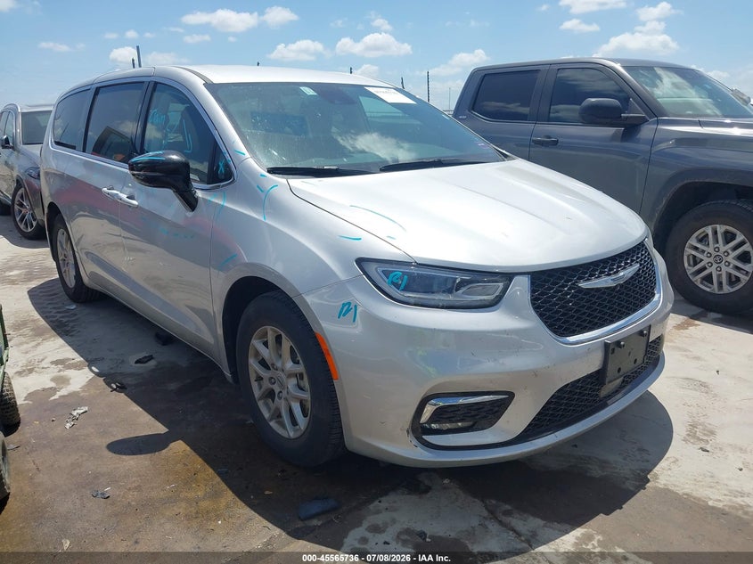 2024 Chrysler Pacifica VIN 2C4RC1BG6RR123240 IAAI salvage auction — RIGHT FRONT, Enterprise Vehicles Clear Only (Georgia), sold $12,000 on 2026-07-12 (photo 1)