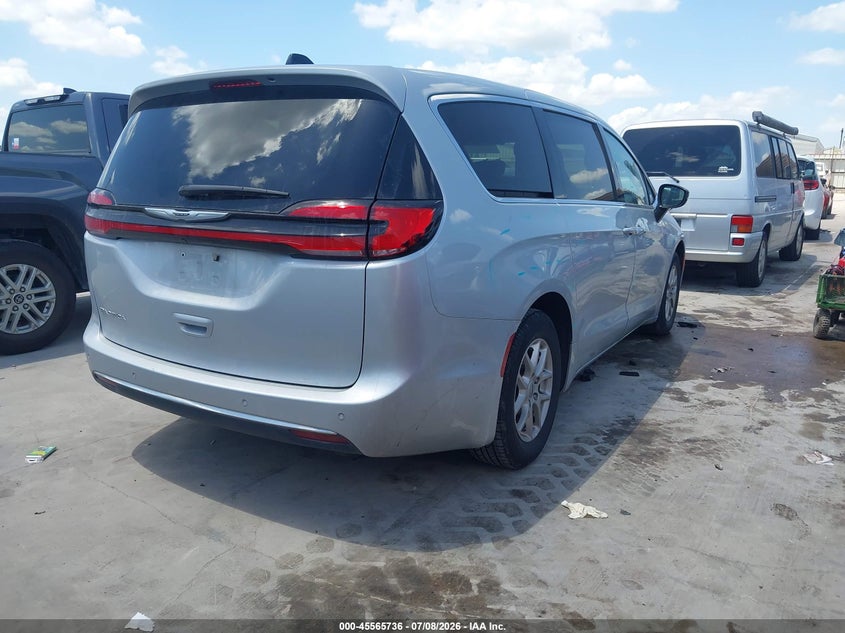 2024 Chrysler Pacifica VIN 2C4RC1BG6RR123240 IAAI salvage auction — RIGHT FRONT, Enterprise Vehicles Clear Only (Georgia), sold $12,000 on 2026-07-12 (photo 4)